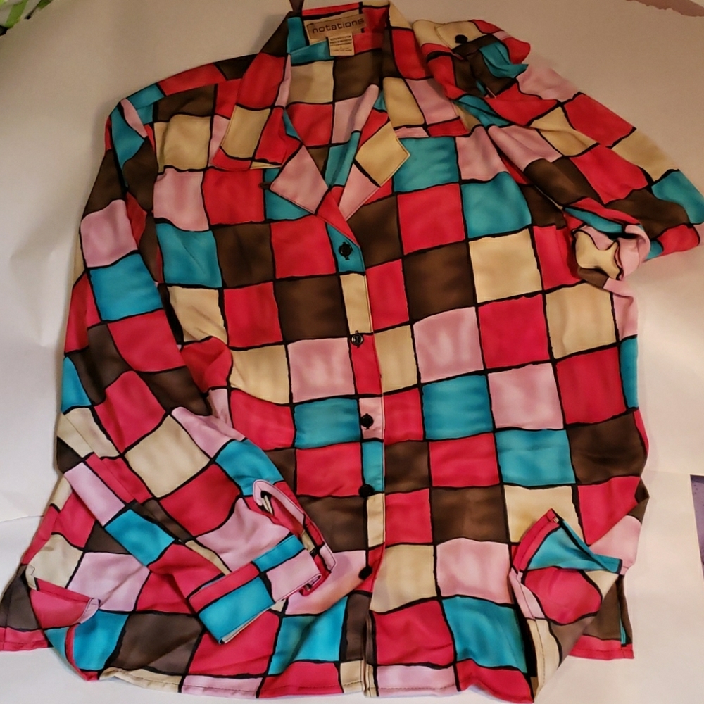 Ladies long sleeved blouse size large